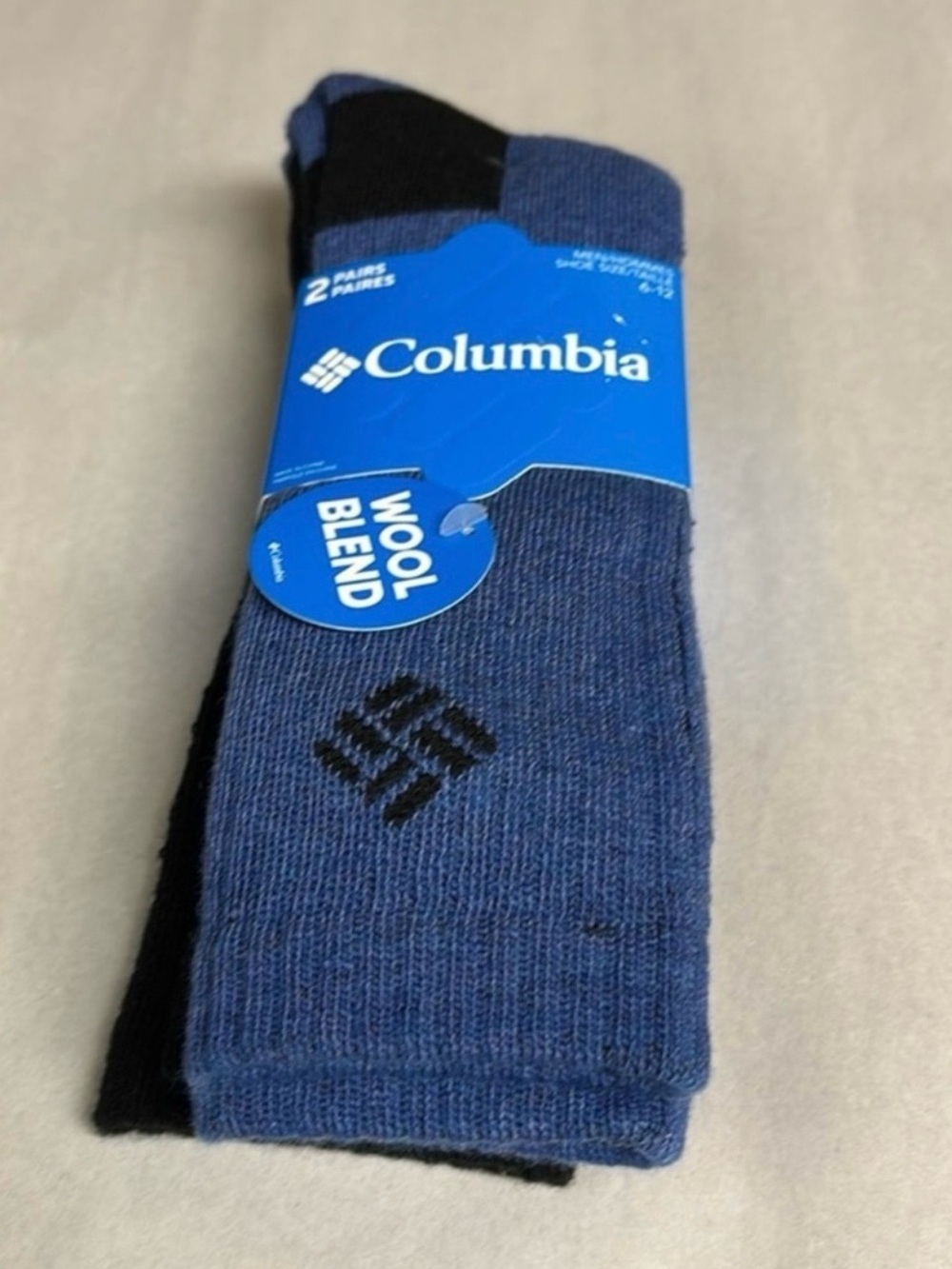 New Columbia Socks Men’s 2 Pairs Blue & Black Wool Blend Crew Socks Casual - Picture 2 of 13